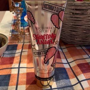 Vs body lotion full size. Used once